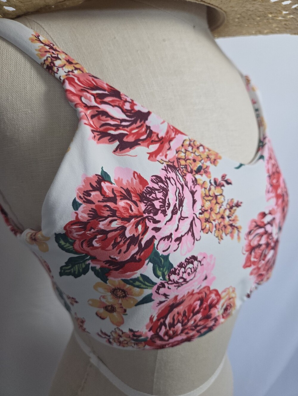 Maaji Floral Reversible Peony Bralette Bikini Top - Picture 2 of 9